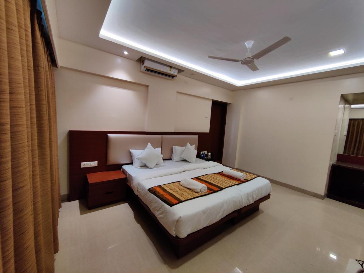 Serenity By Monarch, Baner Pune Meribel Village Exterior photo