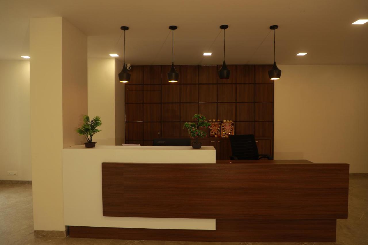 Serenity By Monarch, Baner Pune Meribel Village Exterior photo
